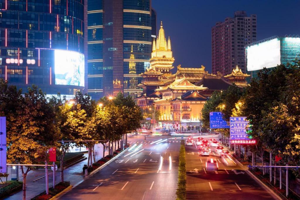 Zhotels Meilongzhen Plaza West Nanjing Road Branch Shanghai