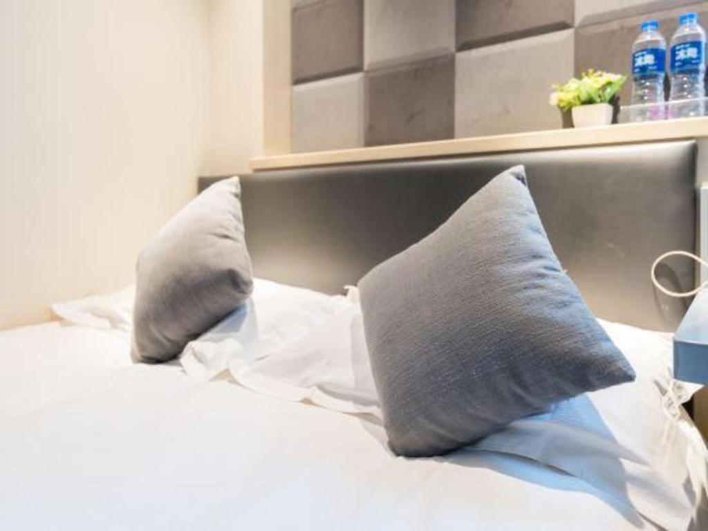 Zhotels Meilongzhen Plaza West Nanjing Road Branch Hotel Shanghai