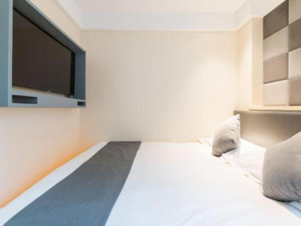 Zhotels Meilongzhen Plaza West Nanjing Road Branch Hotel