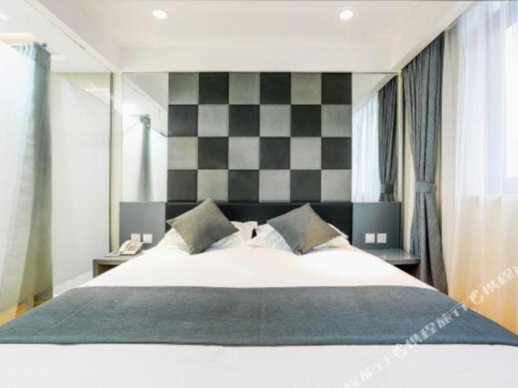 Zhotels Meilongzhen Plaza West Nanjing Road Branch Shanghai